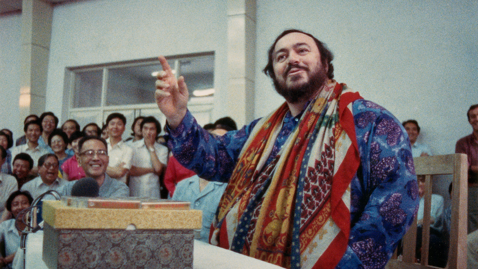 Distant Harmony: Pavarotti in China