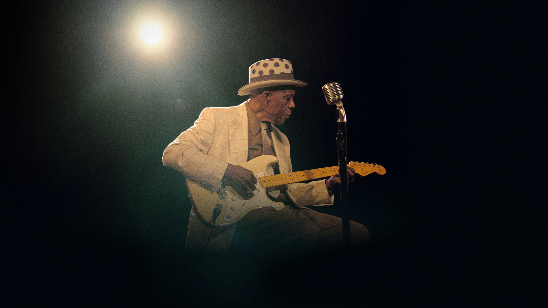 Buddy Guy: The Blues Chase The Blues Away