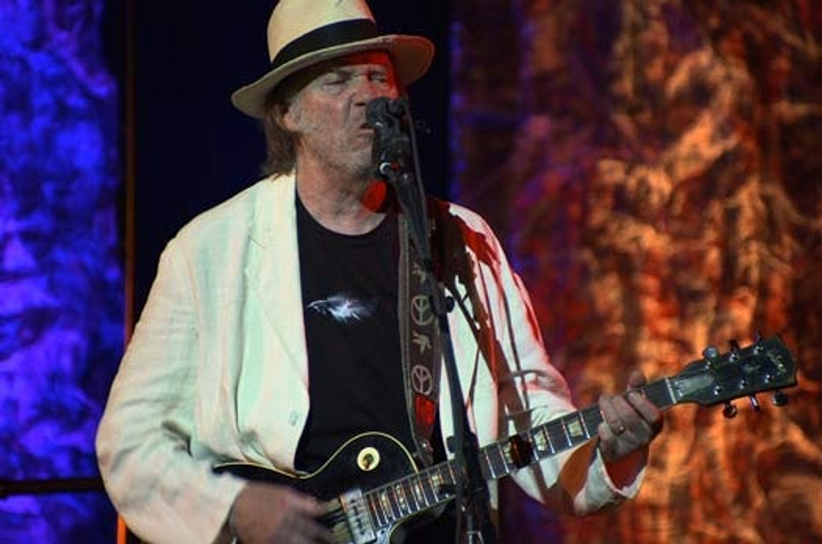 Neil Young Journeys